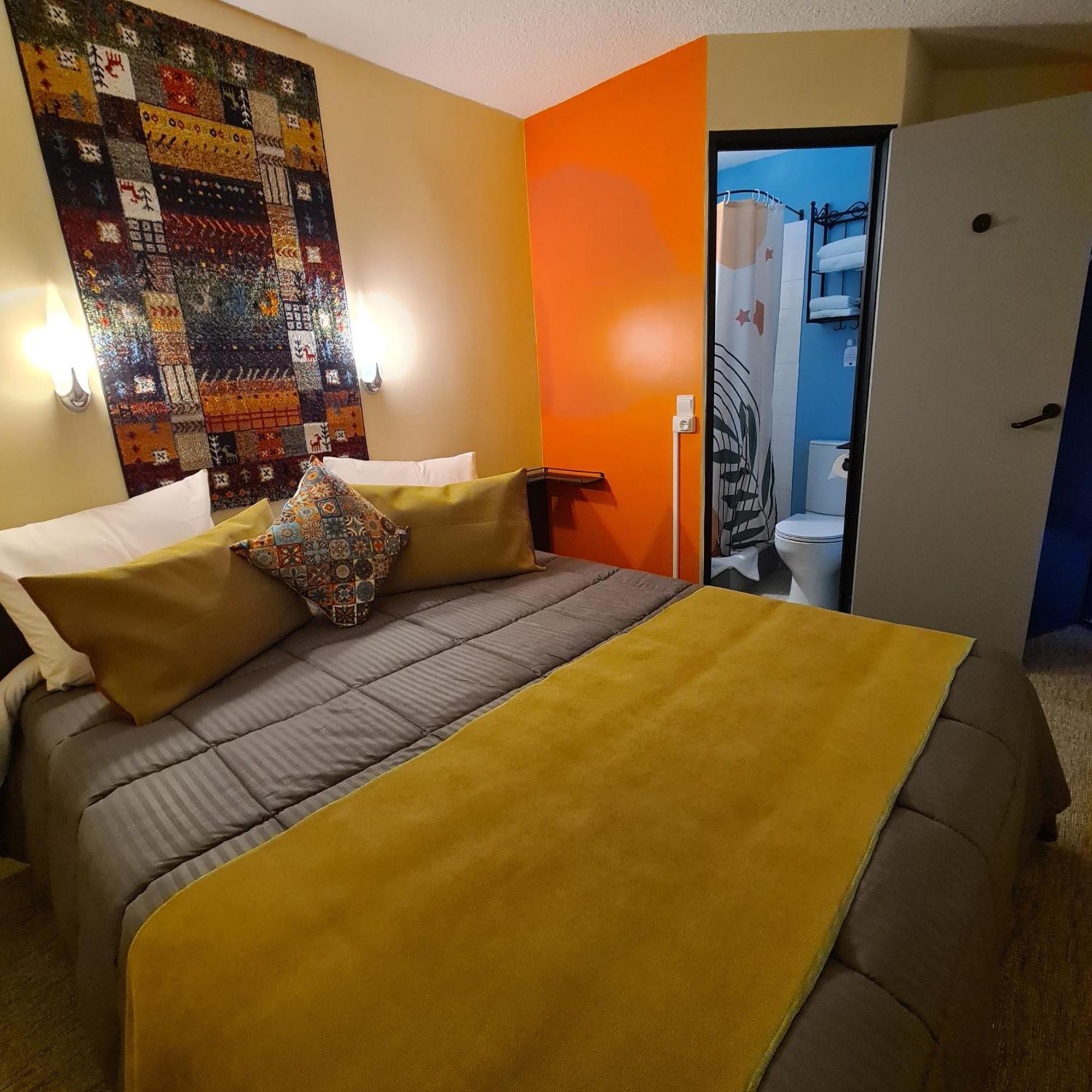 Hotel L'Etoile Aeroport - A61 카르카손 외부 사진