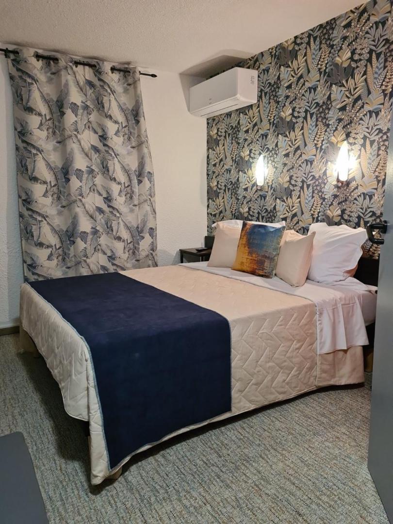 Hotel L'Etoile Aeroport - A61 카르카손 외부 사진