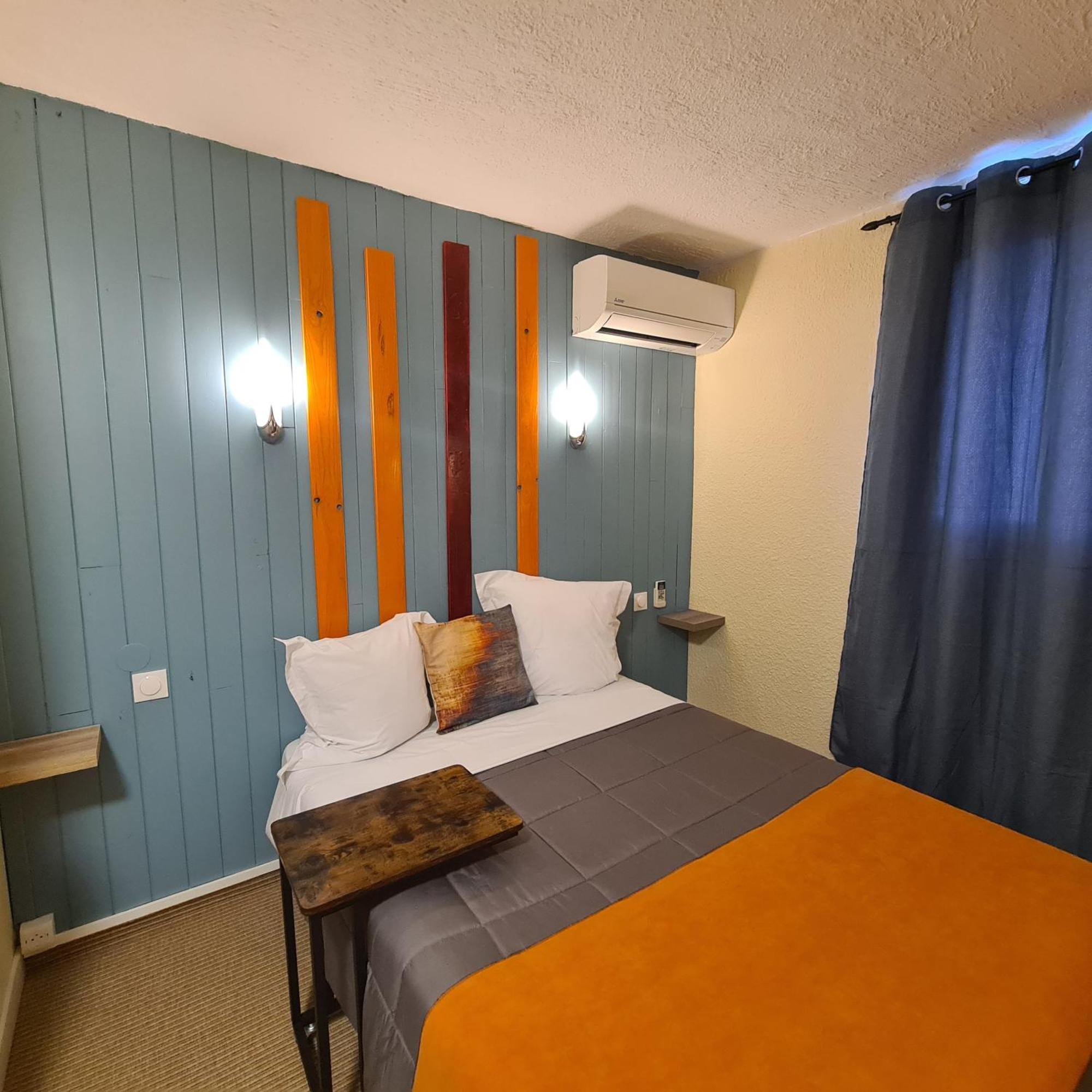Hotel L'Etoile Aeroport - A61 카르카손 외부 사진